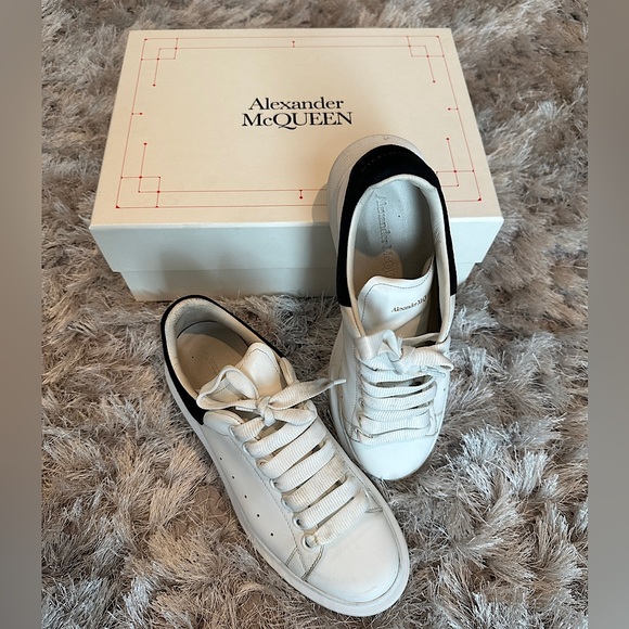 Alexander Mcqueen Lace Up Sneakers
